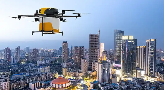 低空经济：筑牢安全底线 激活万亿新蓝海